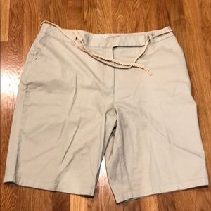 Covington women shorts size 18W NWOT